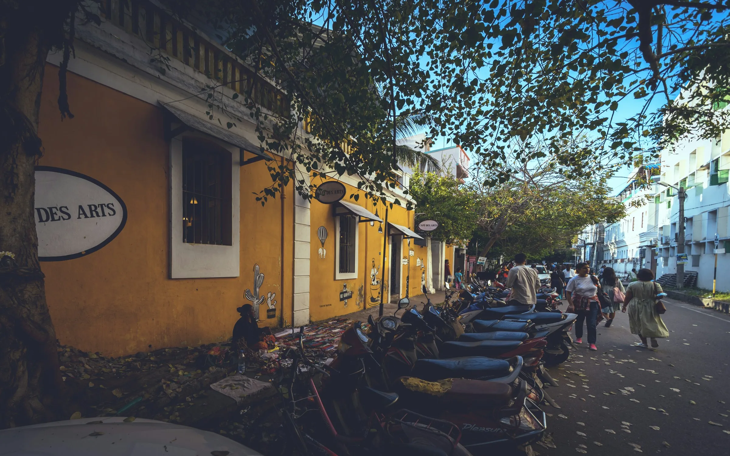 Pondicherry colonial architecture and streets